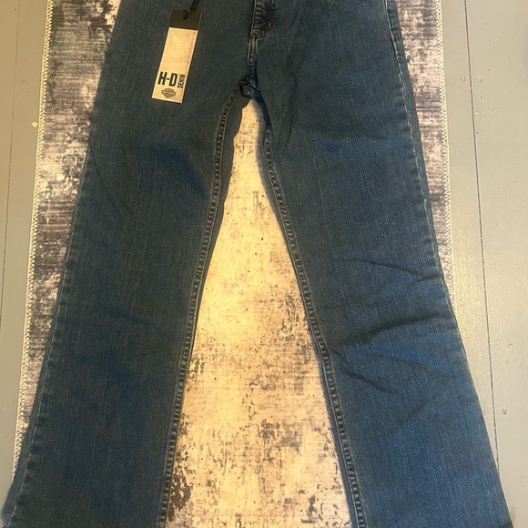 Woman’s size 6p Harley Davidson jeans - Picture 4 of 5